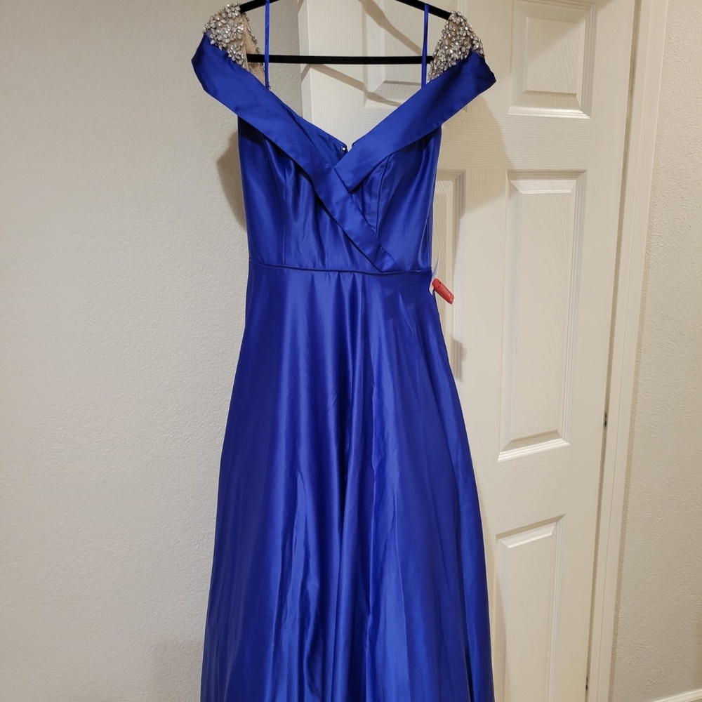 Mac Duggal gown size 6 nwt - Picture 2 of 5